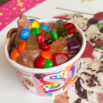 Sloan's - Mizner Park - Ice Cream & Frozen Yogurt Near Me - Boca Raton, Florida Sloan's - Mizner Park - Ice Cream & Frozen Yogurt Near Me - Boca Raton, Florida