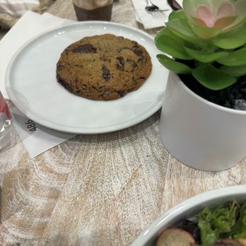Pura Vida Miami - GF TAHINI CHOCOLATE COOKIE - Breakfast & Brunch Near Me - Miami, Florida