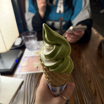 Hinodeya Ramen Bar - Vanilla and Matcha Soft Serve Ice Cream - Ramen Near Me - Campbell, California