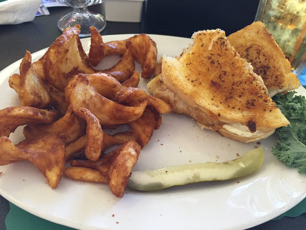 Schmitty's On Main