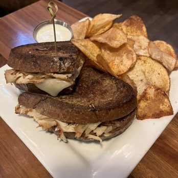 O'Callahans Publick House - Turkey Reuben and pub chips - Irish Pub Near Me - Mocksville, North Carolina