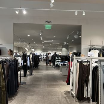 H&M - Women's Clothing Near Me - Santa Clara, California H&M - Women's Clothing Near Me - Santa Clara, California