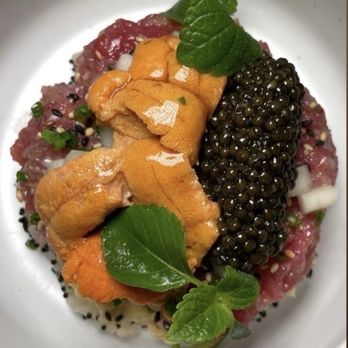 Akasaka Sushi - pic I showed my waiter. Mine was missing the tobiko, black caviar and had 1.5 piece of uni with cold rice for $58. - Korean Near Me - Orlando, Florida Akasaka Sushi - pic I showed my waiter. Mine was missing the tobiko, black caviar and had 1.5 piece of uni with cold rice for $58. - Korean Near Me - Orlando, Florida