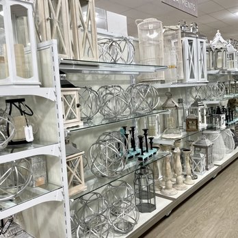 HomeGoods - 3/20/21 - Home Decor Near Me - Tukwila, Washington HomeGoods - 3/20/21 - Home Decor Near Me - Tukwila, Washington