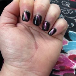 Nails on 20th - Cat-eye/magnetic gel polish