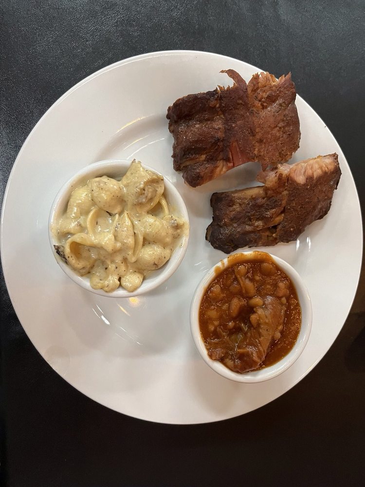 Red Oak Fillin’ Station