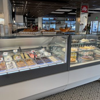 Bottega Italia - Fresh pastries and Italian speciality coffee !! - Pizza Near Me - Temecula, California