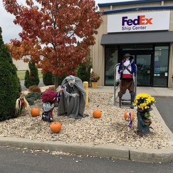 FedEx Ship Center - Shipping Centers Near Me - Bronx, New York