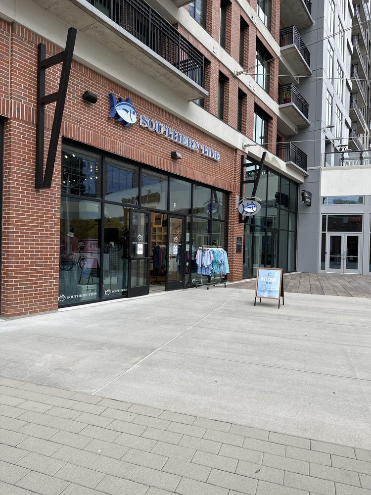 Southern Tide Signature Store Image