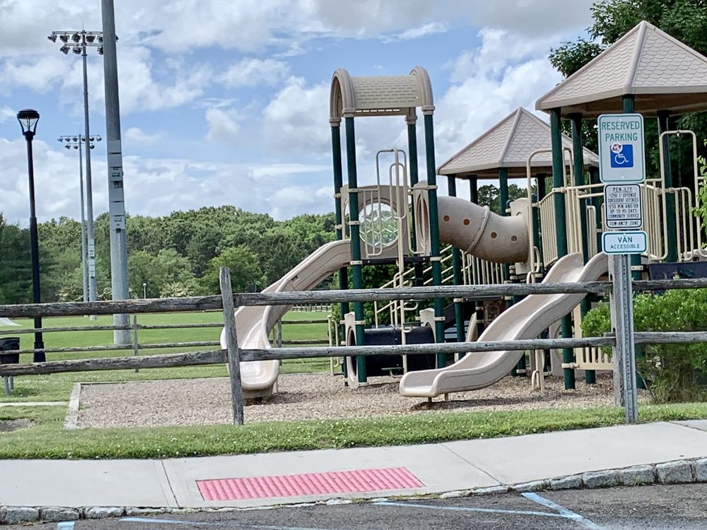Veteran's Park Image