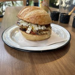 La Lonchera Bistro - Food