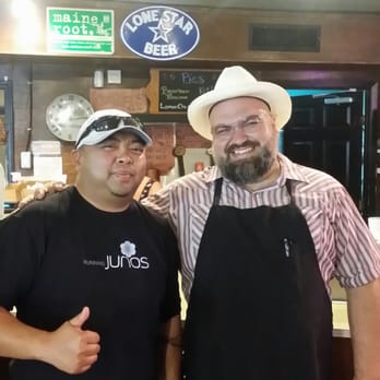 Franklin Barbecue - With the manager/pit master - Barbeque Near Me - Austin, Texas