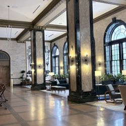 Noelle - Gorgeous hotel