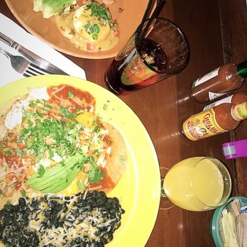 Blackbird Café - rancheros huevos and eggs benedict - Cafes Near Me - Long Beach, California