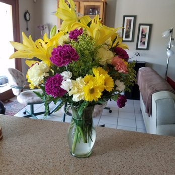 The Flower Cart - Floral bouquet 5 days after delivery, still beautiful - Florists Near Me - Scottsdale, Arizona The Flower Cart - Floral bouquet 5 days after delivery, still beautiful - Florists Near Me - Scottsdale, Arizona