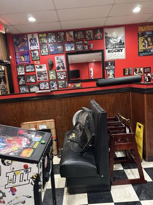 Vinny's Pizza by null