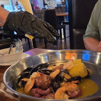 Pier 8 Cajun Seafood - Seafood Near Me - Arvada, Colorado