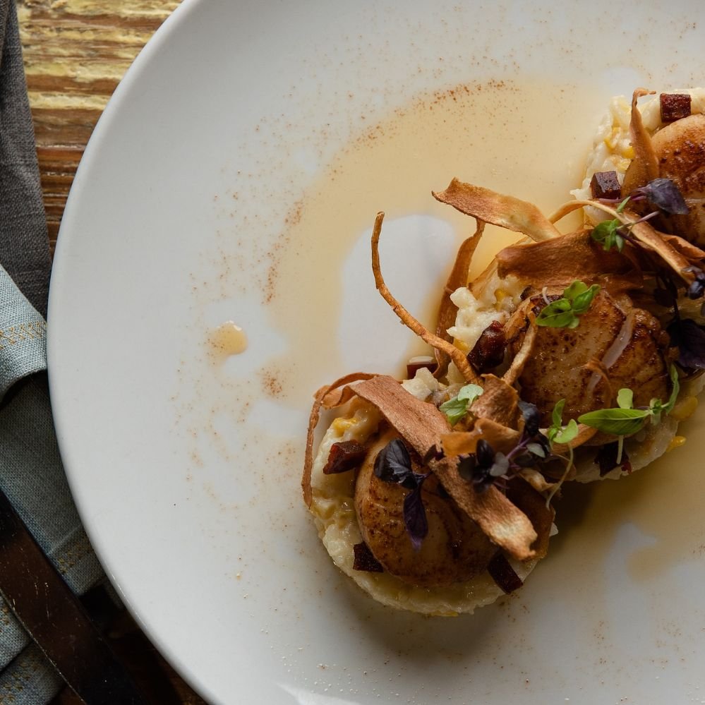 THE LIVING ROOM ON MAIN 771 Photos & 784 Reviews 487 Main St