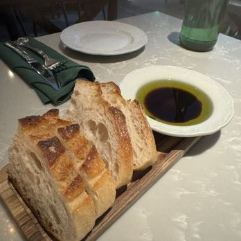 Gigi - Bread - Italian Near Me - Boston, Massachusetts Gigi - Bread - Italian Near Me - Boston, Massachusetts