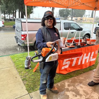 Beaumont Lawnmower - Stihl chainsaw for the win!! - Farm Equipment Repair Near Me - Beaumont, California