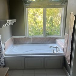 Kansas City Bathtub & Tile Reglazing