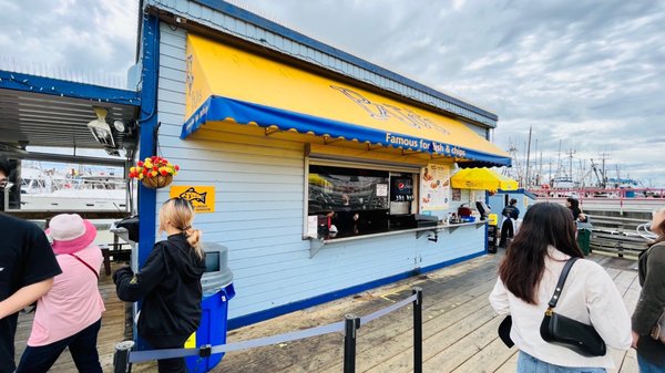 Pajo's Fish & Chips at Steveston Wharf by null
