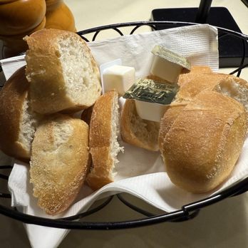Paulo's Barbeque - Complimentary bread - Portuguese Near Me - South Plainfield, New Jersey
