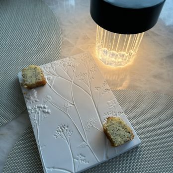 Le Jardinier - Pound cake - French Near Me - Houston, Texas Le Jardinier - Pound cake - French Near Me - Houston, Texas