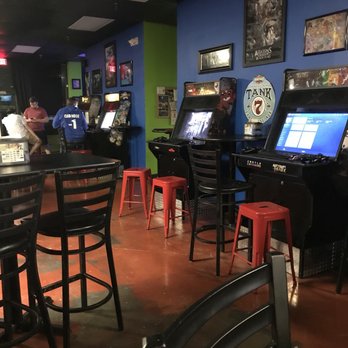 Headshots Bar & Grill - Burgers Near Me - Wichita, Kansas Headshots Bar & Grill - Burgers Near Me - Wichita, Kansas