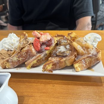 French Toast Heaven - Breakfast & Brunch Near Me - Cincinnati, Ohio French Toast Heaven - Breakfast & Brunch Near Me - Cincinnati, Ohio