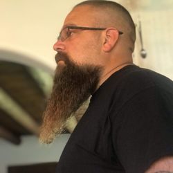 Gil's Barber Shop