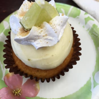 Smallcakes Cupcakery - This is the best cupcake! The Keylime! - Cupcakes Near Me - Wichita, Kansas Smallcakes Cupcakery - This is the best cupcake! The Keylime! - Cupcakes Near Me - Wichita, Kansas