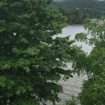 Hôtel Quintessence - Lake view - Hotels Near Me - Mont-Tremblant, Quebec Hôtel Quintessence - Lake view - Hotels Near Me - Mont-Tremblant, Quebec