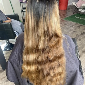 Trapqueen Salon - Here's the before! - Hair Salons Near Me - San Diego, California Trapqueen Salon - Here's the before! - Hair Salons Near Me - San Diego, California