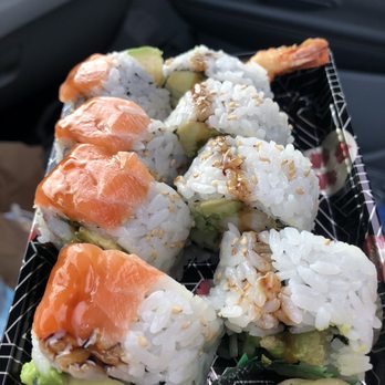 Yo! Sushi - Red dragon L-        dynamite roll- R - Sushi Bars Near Me - Mississauga, Ontario