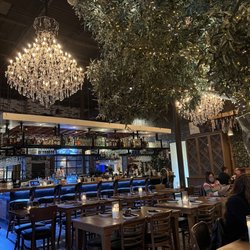 Eclipse di Luna - Alpharetta - Dining area