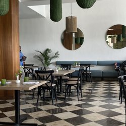 Sea Olive - Seating area