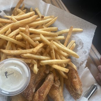 Bubbaloo Cafe - Louisiana seasoned chicken wings & Fries - Sandwiches Near Me - Richmond, California