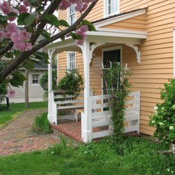Hanby House - Hanby House sporting its new paint color.