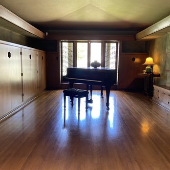 Hollyhock House - Museums Near Me - Los Angeles, California Hollyhock House - Museums Near Me - Los Angeles, California