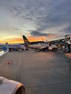 Calgary International Airport by null