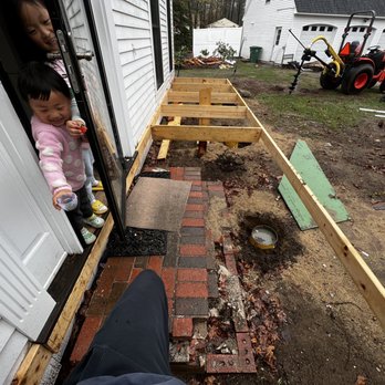 JTA Carpentry service - The footings are not aligned. Leaving job sit with safety hazard. ( kids falling through multiply times ) - Carpenters Near Me JTA Carpentry service - The footings are not aligned. Leaving job sit with safety hazard. ( kids falling through multiply times ) - Carpenters Near Me