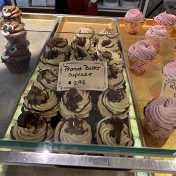 Bella Napoli - Bakeries Near Me - Latham, New York
