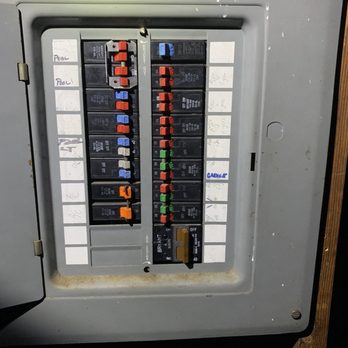 Paul Richard Electric - Old panel which was surged during the storm and is no longer working - Electricians Near Me - Houston, Texas Paul Richard Electric - Old panel which was surged during the storm and is no longer working - Electricians Near Me - Houston, Texas