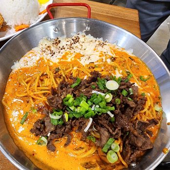 Market Eatery Food Hall - Bulgogi Kim chee pasta from Da Pan - Food Court Near Me - Mesa, Arizona Market Eatery Food Hall - Bulgogi Kim chee pasta from Da Pan - Food Court Near Me - Mesa, Arizona