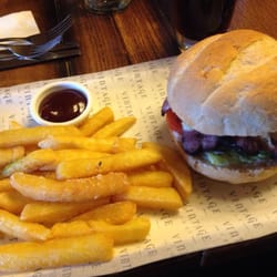 The Three Horseshoes
