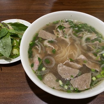 Pho Lyfe - P3 pho with rare steak and beef meatballs - Vietnamese Near Me - Sunnyvale, California Pho Lyfe - P3 pho with rare steak and beef meatballs - Vietnamese Near Me - Sunnyvale, California