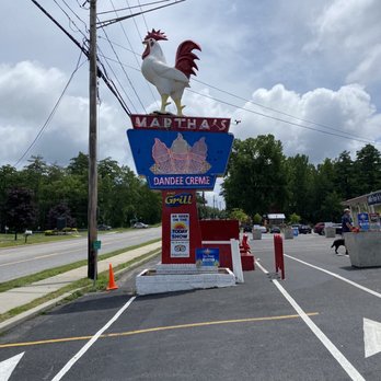 Martha's Dandee Creme - Sign - Ice Cream & Frozen Yogurt Near Me - Queensbury, New York