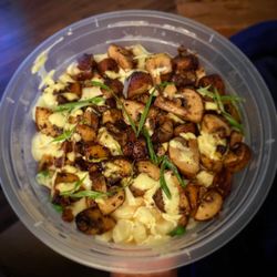 Le Jerk Spot - Jerk Mushroom poutine