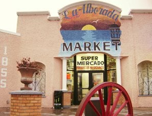 Alborada Market by null